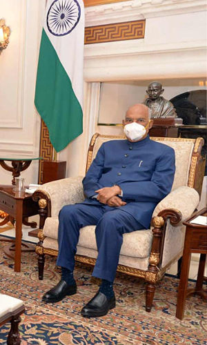 रामनाथ कोविंद ने किया दुनिया के सबसे बड़े क्रिकेट स्टेडियम का उद्घाटन