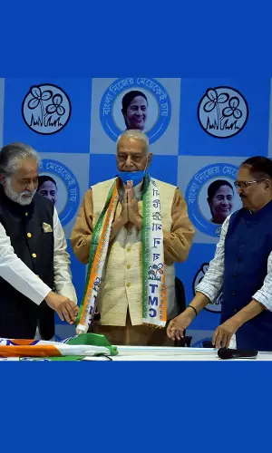 पूर्व बीजेपी नेता और केंद्रीय मंत्री यशवंत सिन्हा टीएमसी में हुए शामिल