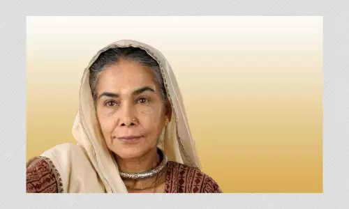 समानांतर सिनेमा की समृद्ध विरासत और छोटे पर्दे की कड़क आवाज़ थीं सुरेखा सिकरी समानांतर सिनेमा की समृद्ध विरासत और छोटे पर्दे की कड़क आवाज़ थीं सुरेखा सिकरी