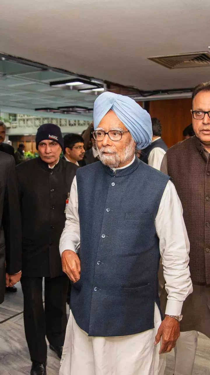 मनमोहन सिंह और सुषमा स्वराज के बीच शायराना जुगलबंदी की वजह क्या थी, जानें