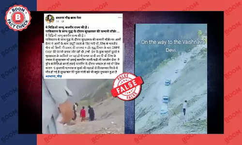 stone pelting on Pakistani Rangers PoK Muzaffarabad stone pelting on Pakistani Rangers PoK Muzaffarabad